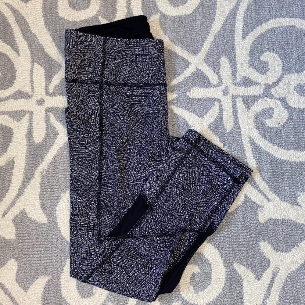 LuluLemon Cropped Leggings